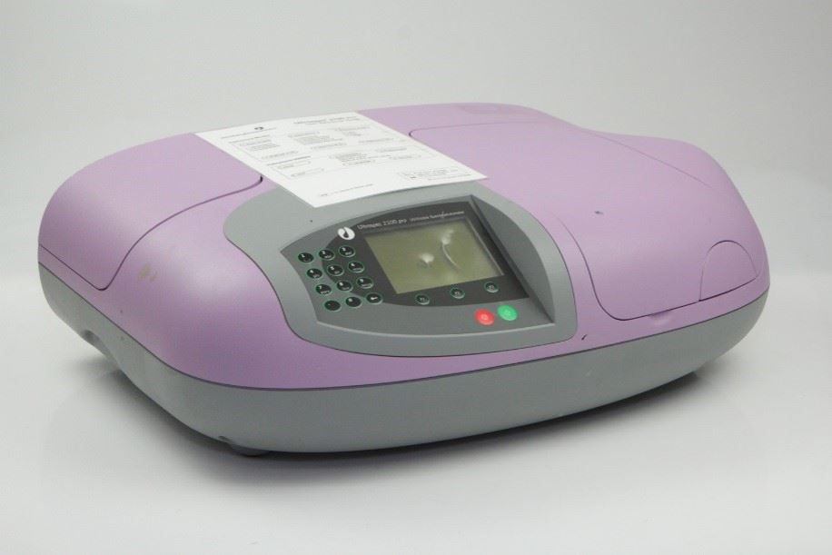 UV/Vis Ultrospec 2100 pro